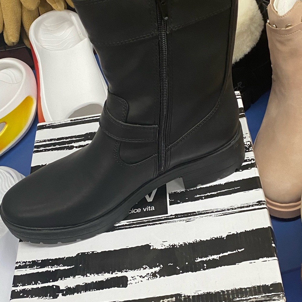 Free Shipping!!!Black SOUL Naturalizer Boots